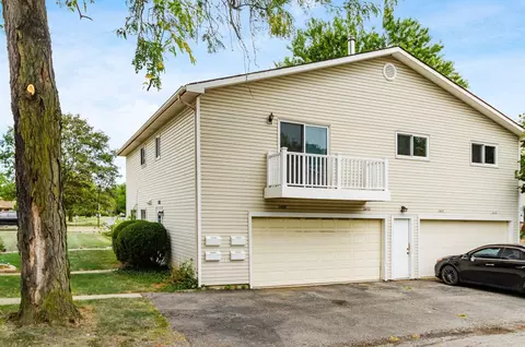 2468 Natchez Dr #D, Columbus, OH 43209