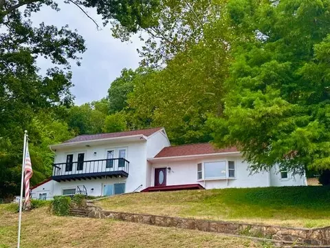 90 Taylor Rd, Waverly, OH 45690