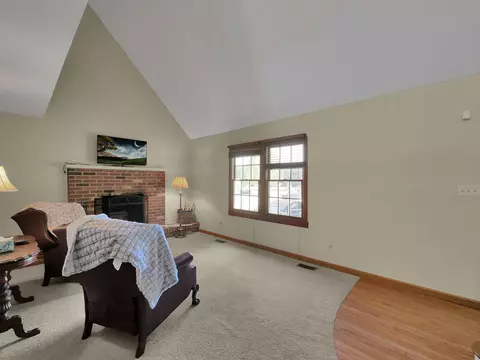 308 Wedgewood Ct, Circleville, OH 43113 photo 6