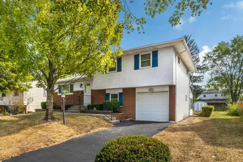 4816 Bourke Rd, Columbus, OH 43229