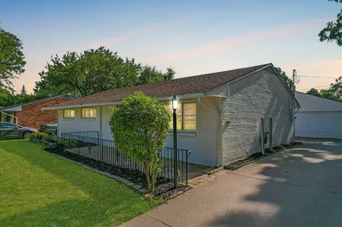 1721 Bostwick Rd, Columbus, OH 43227