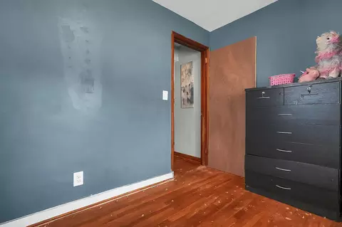 Bedroom - 614 Renick Ave, Circleville, OH 43113 photo 2 of 5