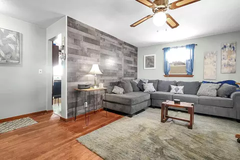 Living - 614 Renick Ave, Circleville, OH 43113 photo 1 of 3