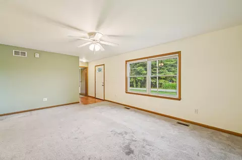 2920 E High St, Newark, OH 43055 photo 9