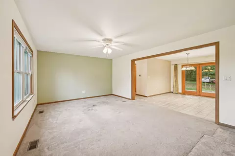 2920 E High St, Newark, OH 43055 photo 7
