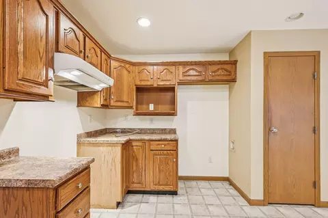 2920 E High St, Newark, OH 43055 photo 18