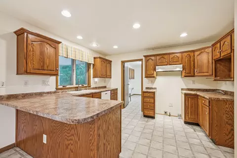 2920 E High St, Newark, OH 43055 photo 15