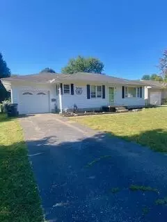 1835 Marrose Dr, Lancaster, OH 43130