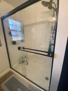 Bath - 1835 Marrose Dr, Lancaster, OH 43130 photo 1 of 2