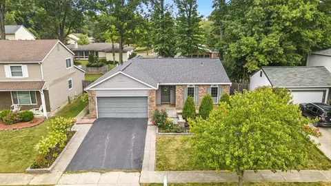 2608 Sawmill Meadows Ave, Dublin, OH 43016