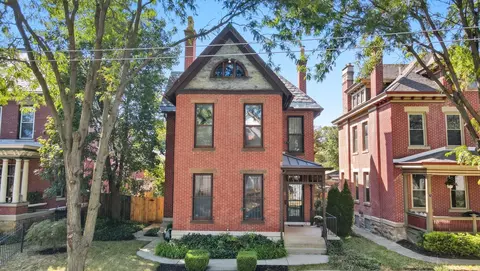 277 S 17th St, Columbus, OH 43205