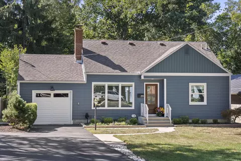 253 Fenway Rd, Columbus, OH 43214