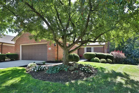 5718 Kingstree Dr, Dublin, OH 43017