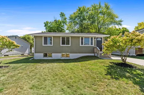 1804 Arrowhead Dr, Columbus, OH 43223