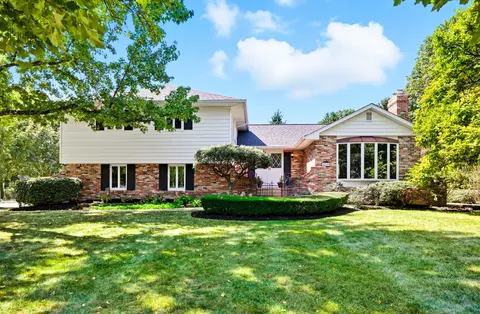 4215 Reedbury Ln, Columbus, OH 43220