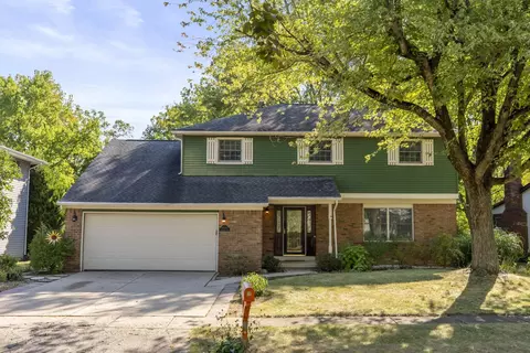 6624 Lisamarie Rd, Columbus, OH 43229