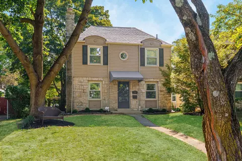 910 Montrose Ave, Columbus, OH 43209