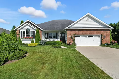 1112 Hillcrest Dr, Bucyrus, OH 44820