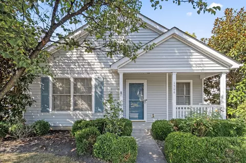 1506 Sargas St, Columbus, OH 43240