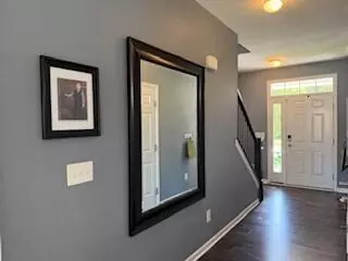 548 Greenwood Loop, Newark, OH 43055 photo 2