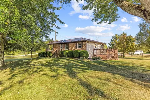980 Coonpath Rd NE, Lancaster, OH 43130