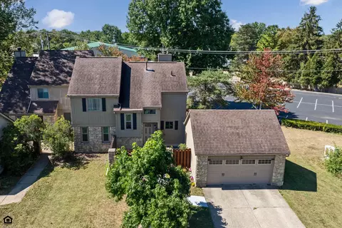 93 Helmbright Dr, Gahanna, OH 43230