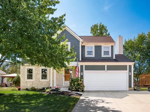7356 Park Bend Dr, Westerville, OH 43082