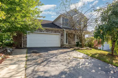 2422 Long Bow Ave, Lancaster, OH 43130