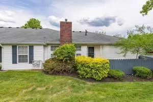 8321 Sable Crossing Dr, Columbus, OH 43240