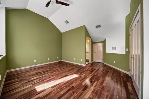 Bedroom - 4340 Manor Ct E, Dublin, OH 43017 photo 2 of 11
