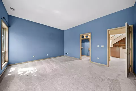 Bedroom - 4340 Manor Ct E, Dublin, OH 43017 photo 6 of 11