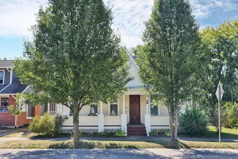 216 N Chillicothe St, Plain City, OH 43064