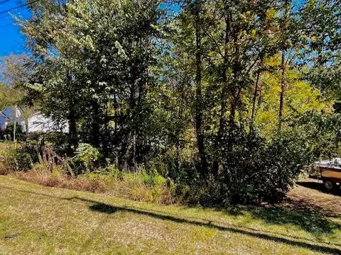 3142 Apple Valley Dr, Howard, OH 43028