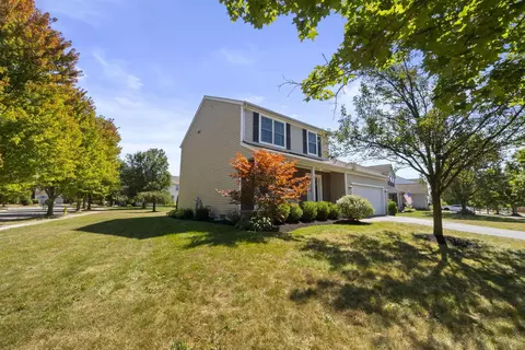 Exterior - 101 Ruby Red Ln, Delaware, OH 43015 photo 2 of 13