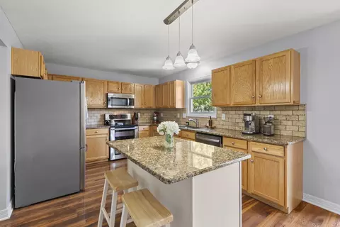 Kitchen - 101 Ruby Red Ln, Delaware, OH 43015 photo 2 of 4