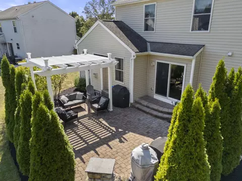 Exterior - 101 Ruby Red Ln, Delaware, OH 43015 photo 13 of 13