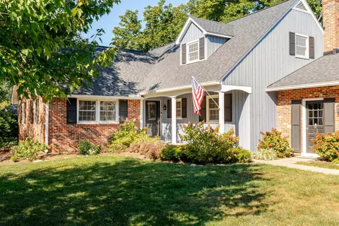 1424 Clubview Blvd S, Columbus, OH 43235