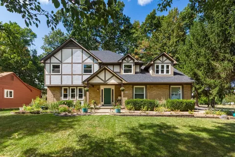 203 N Hempstead Rd, Westerville, OH 43081