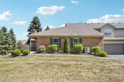 6260 Ardenlee Ct #4, Dublin, OH 43017