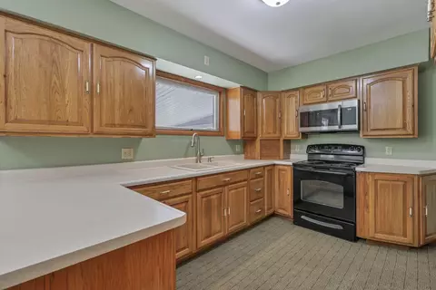 832 Oberlin Dr, Heath, OH 43056 photo 15