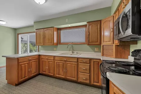 832 Oberlin Dr, Heath, OH 43056 photo 16