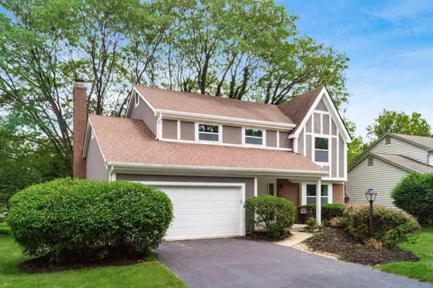 6978 Celtic Ct, Dublin, OH 43017 photo 2