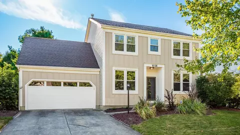 1035 Milford Dr, Pickerington, OH 43147