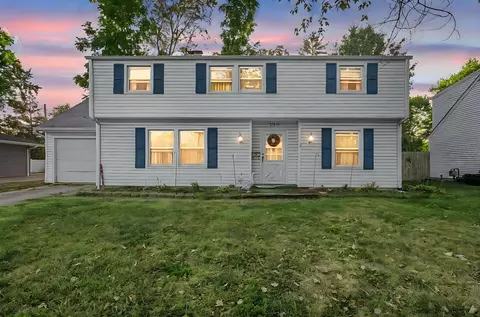 399 Carilla Ln, Columbus, OH 43228