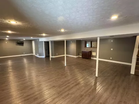 1162 Kingsgate Rd, Springfield, OH 45503 photo 7