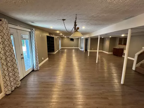 1162 Kingsgate Rd, Springfield, OH 45503 photo 6