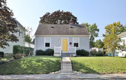 1343 Thornwood Pl, Columbus, OH 43212