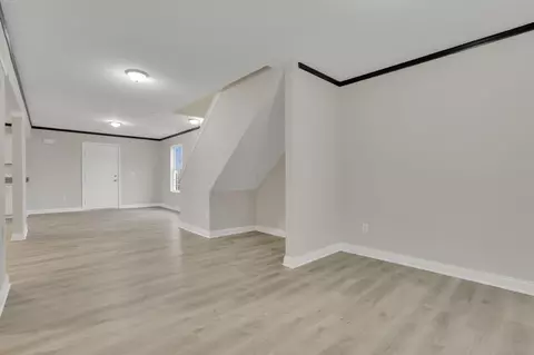 574 Koebel Ave, Columbus, OH 43207 photo 17