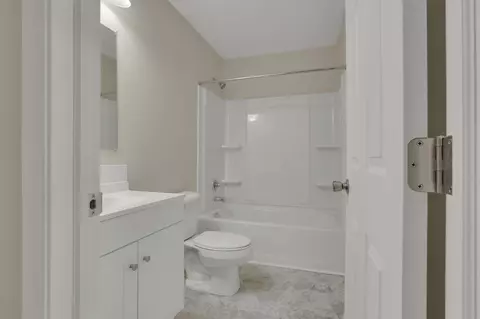 574 Koebel Ave, Columbus, OH 43207 photo 24