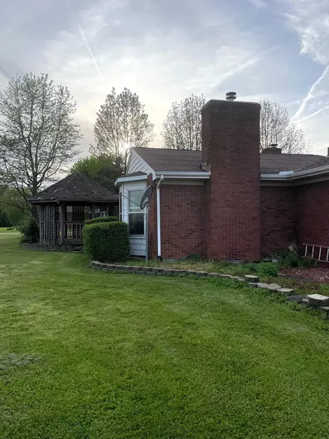 Exterior - 7247 Ludwig Dresback Rd, Circleville, OH 43113 photo 23 of 24